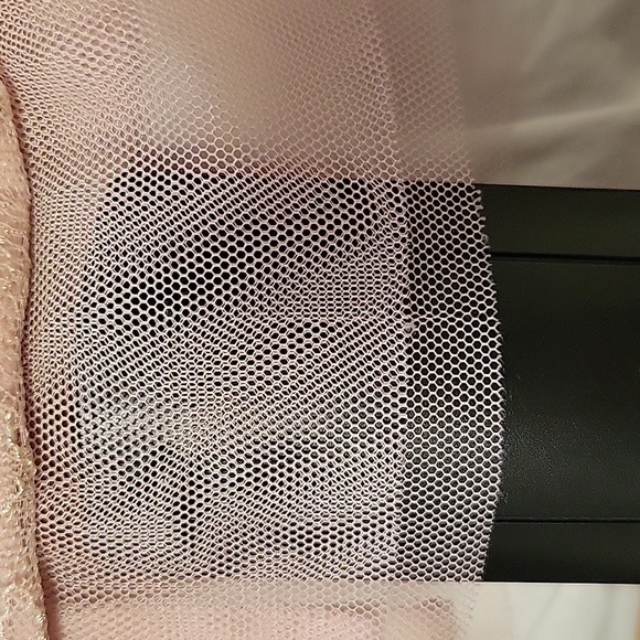 BCBGMaxAzria Women's Abigail Dusty Pink Lace Sequin Mini Dress- Size 2 - Picture 14 of 17